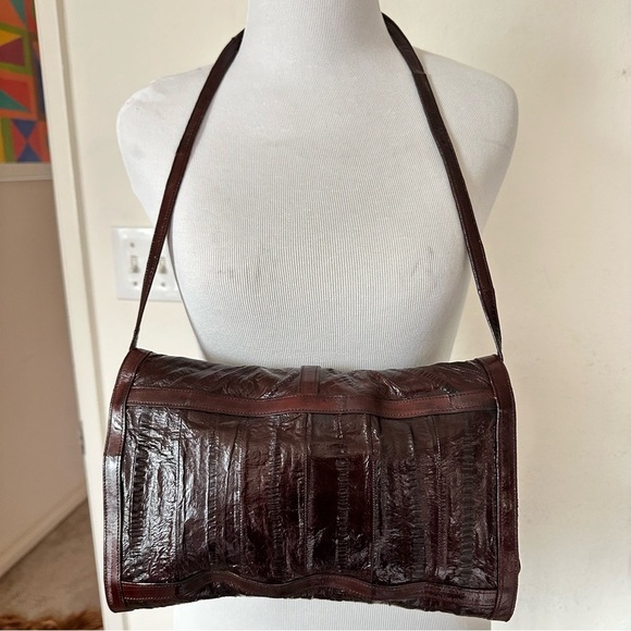 Vintage 70s Burgundy Red Eel Skin Leather Cross Body Purse &/or Clutch - Picture 2 of 12
